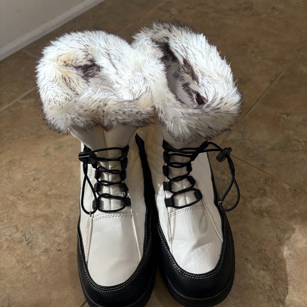 Angel Steps Women's Snow Winter Ready Boots Waterproof Black & White Size 11